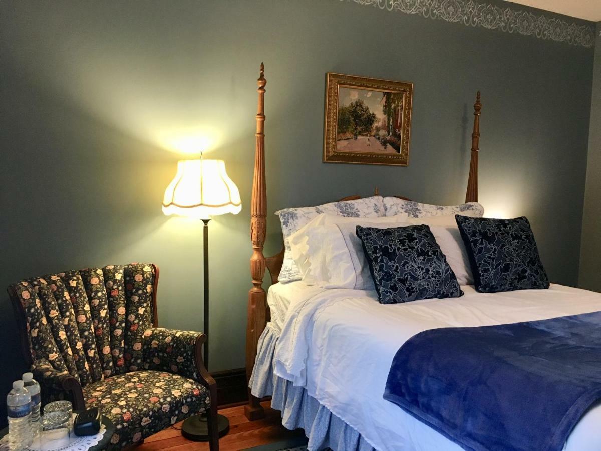 Trimmer House Bed And Breakfast Penn Yan Eksteriør bilde